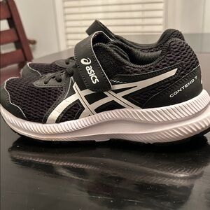 ASICS Kids' Black and White Sneakers